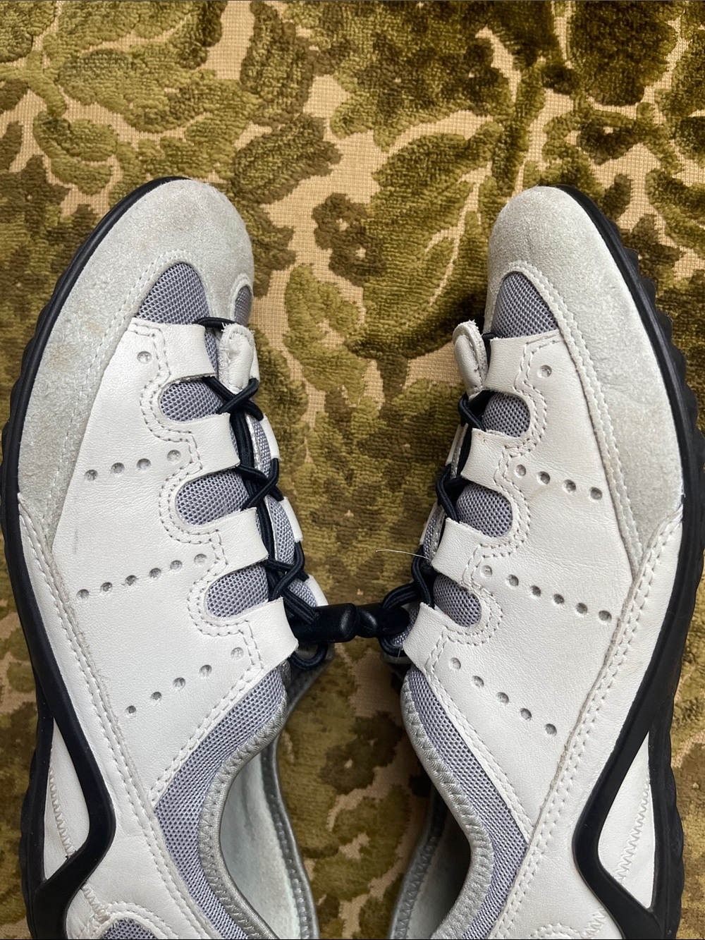ECCO Toggle Lace Up Sneakers - Picture 9 of 12